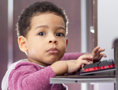 Un ergothérapeute peut aider les enfants dyslexiques