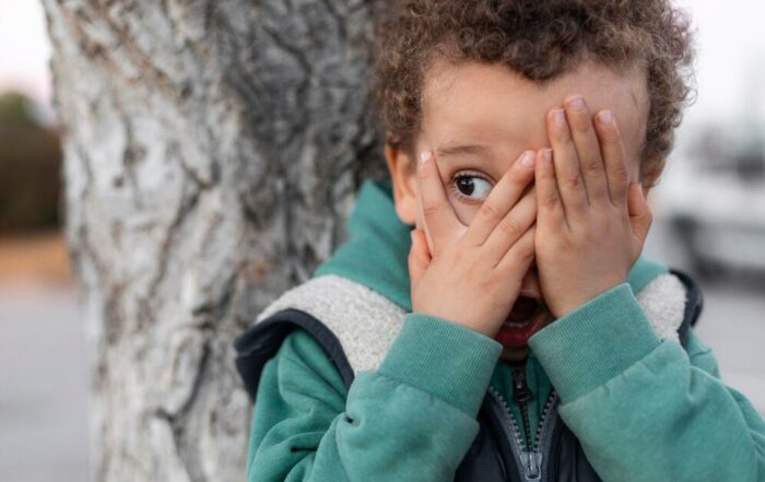 L’hypnothérapeute travaille sur l’anxiété des enfants DYS