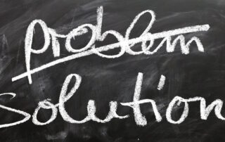 Les conseils d’un dyspraxique sur les solutions à mettre en place face aux problèmes.