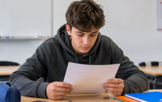 élève dyslexique bénéficiant du tiers-temps au bac ou brevet