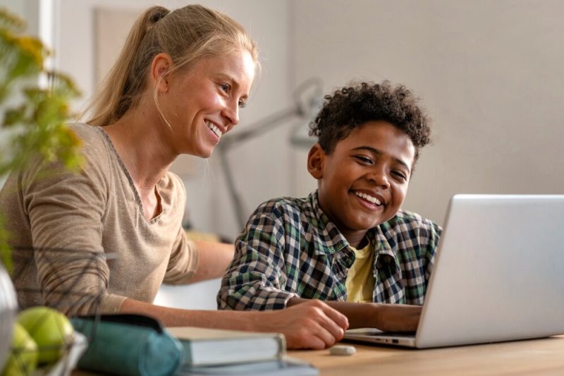 Les atouts du soutien scolaire Ora Visio pour les dyslexiques